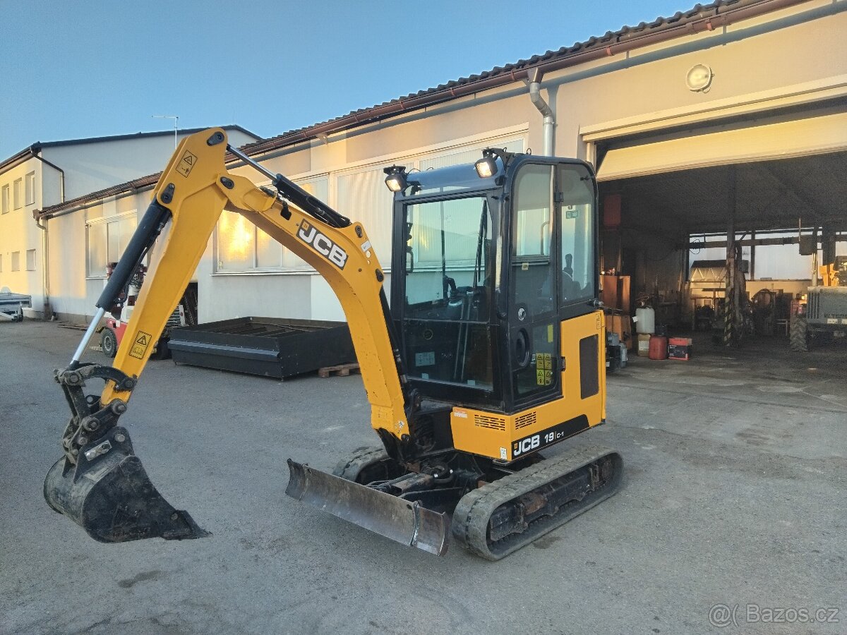 Pásový Minibagr Jcb 19C-1 - 2