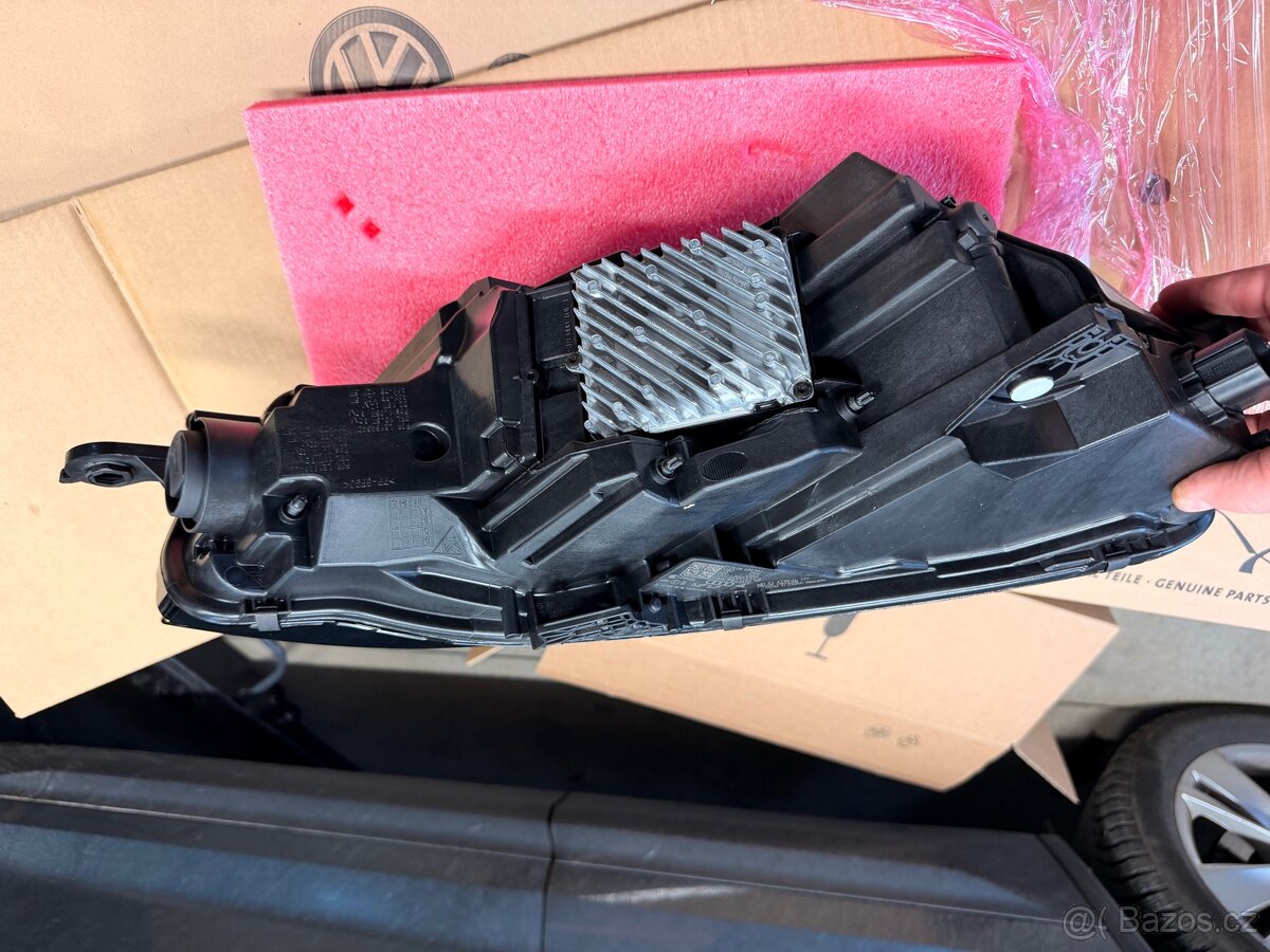 Audi A5 světlo Metrix-Beam 8W6941039 - 2