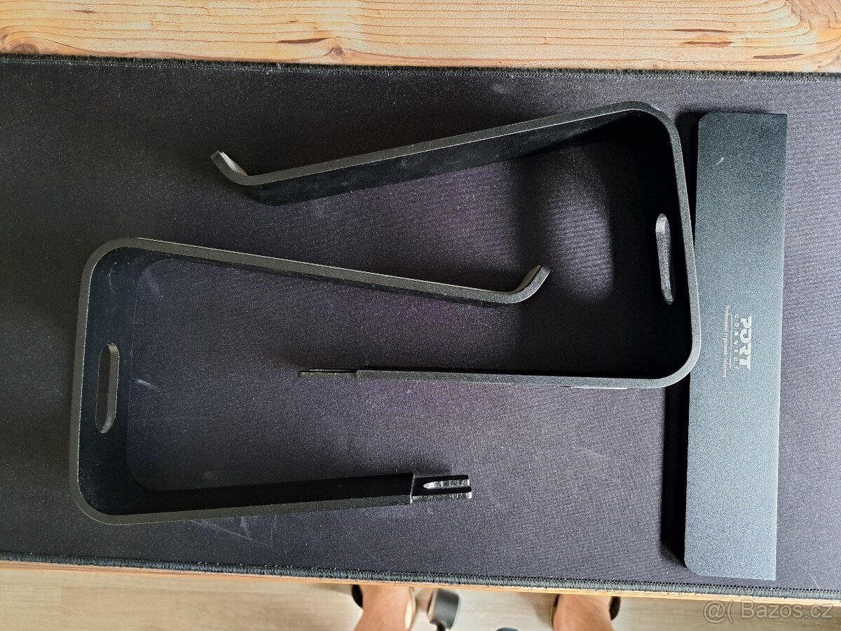 Stojan na notebook - 2
