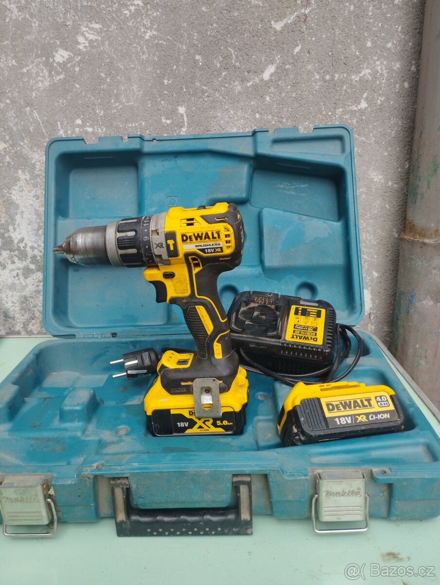 Prodám Aku vrtačku DeWALT - 2
