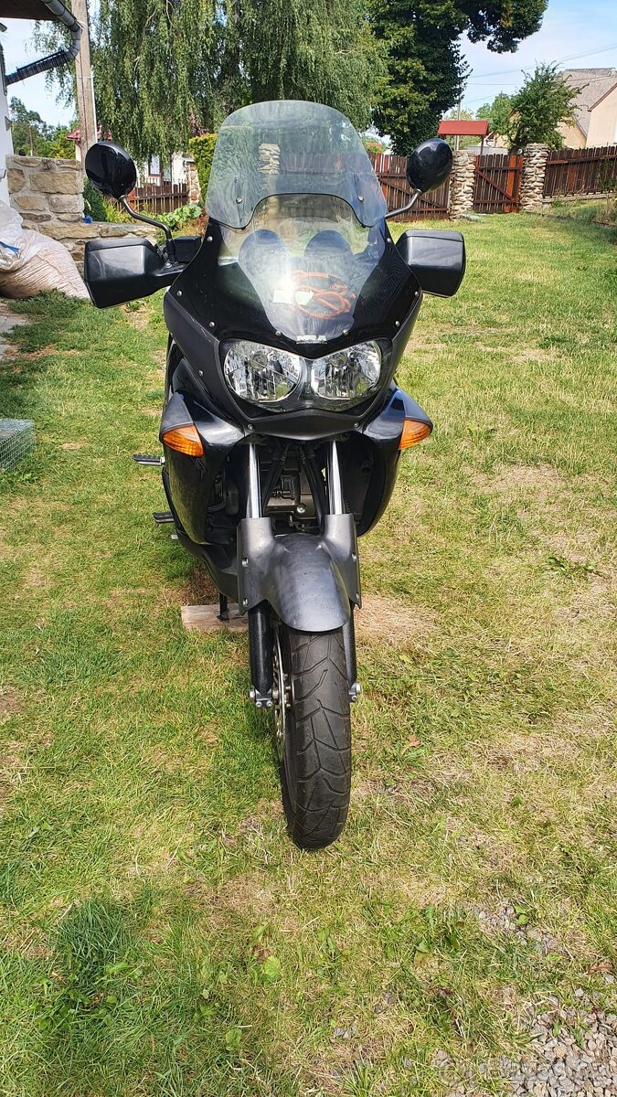 Motocykl Honda SD01 - 2