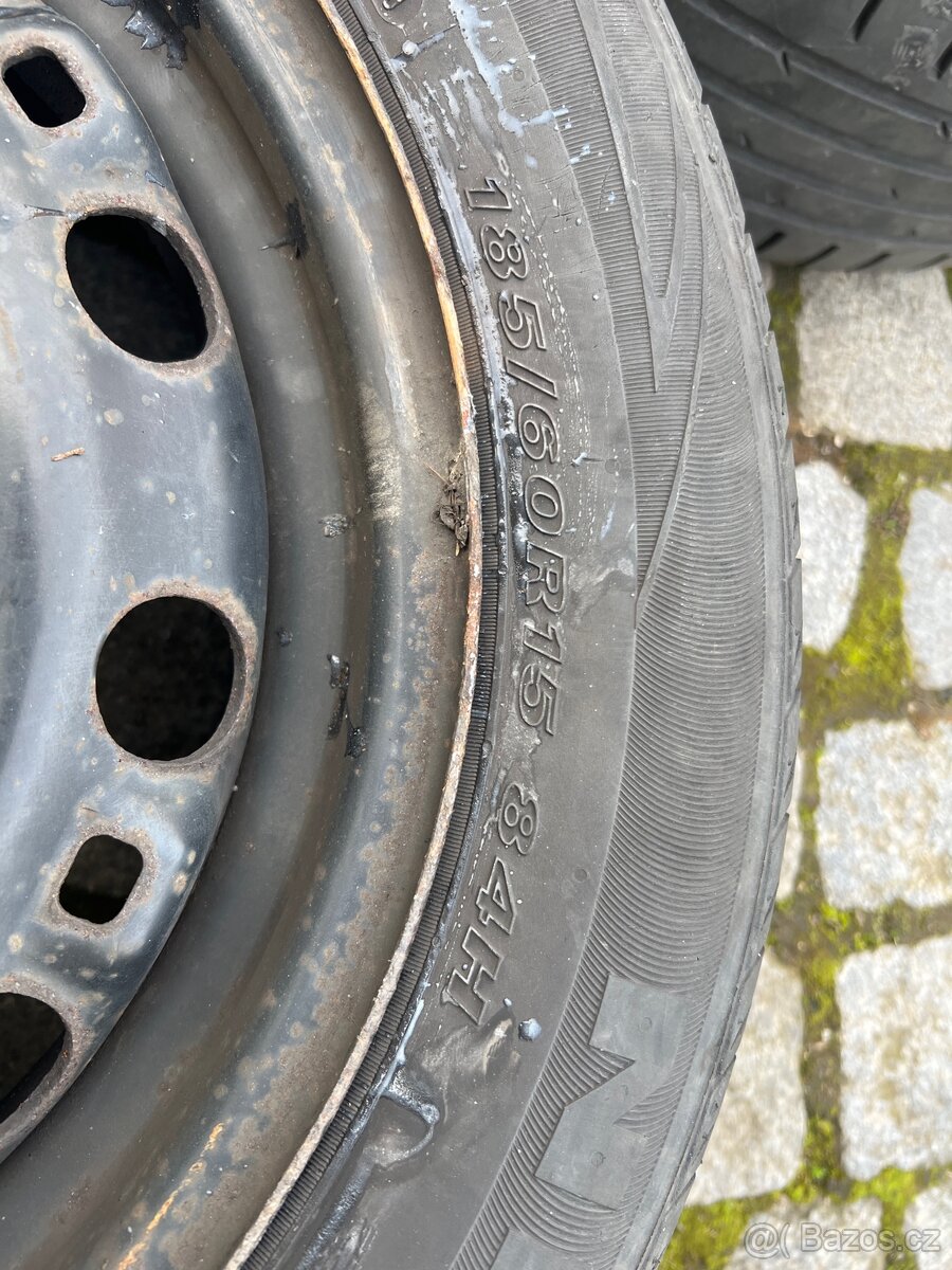 185 60 R 15 - 2