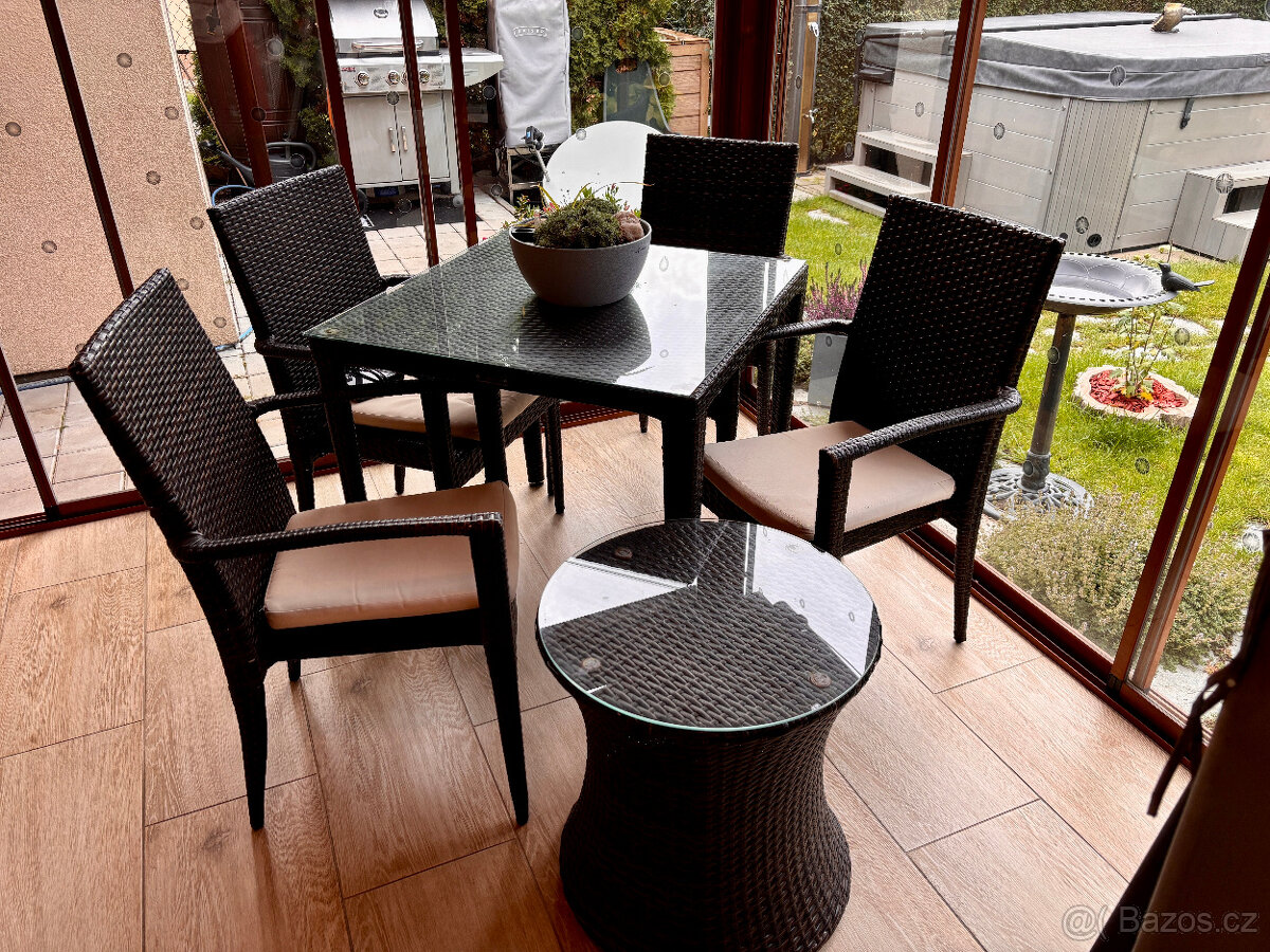 Ratanová souprava Rosa - stůl, stolek a 4 židle - 2