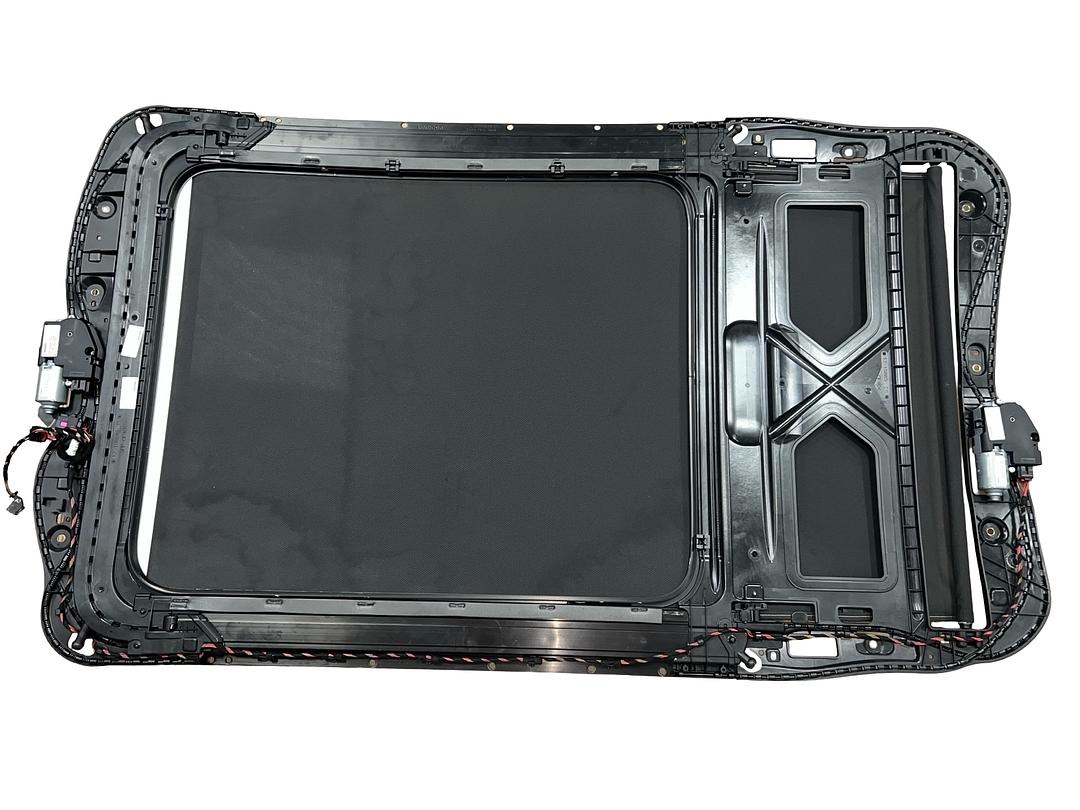 Panoramatické střešní okno 8K9877049A Audi A4 B8 8K alllroad - 2