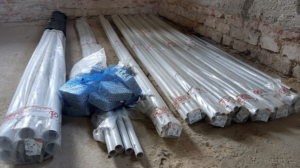 Jističe, zásuvky, krabice, trubkové chráničky - 2