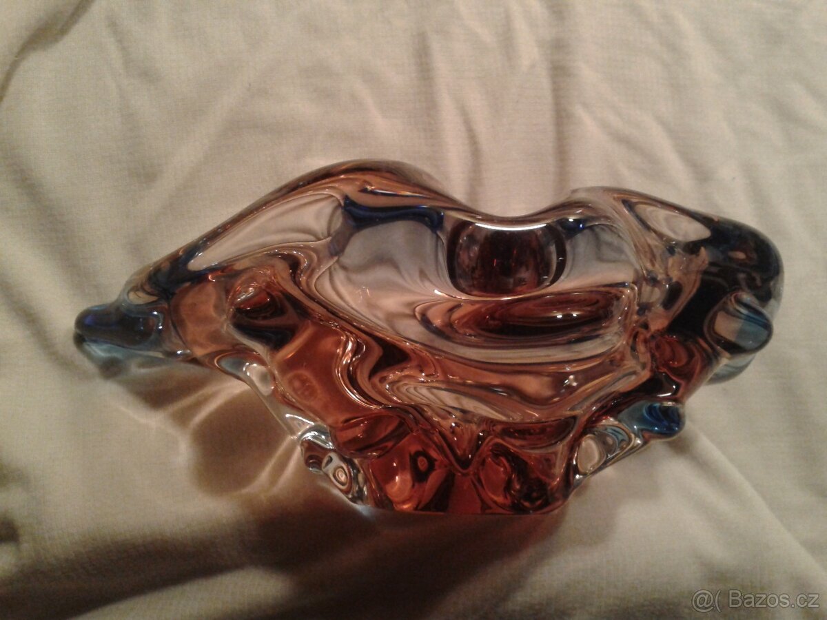 Skleněný popelník a váza - 2