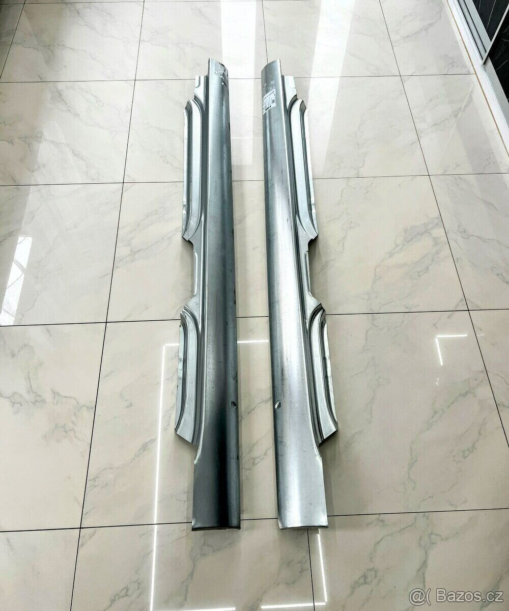 PRAHY DVEŘÍ VW GOLF 5 / ZASÍLÁME - 2