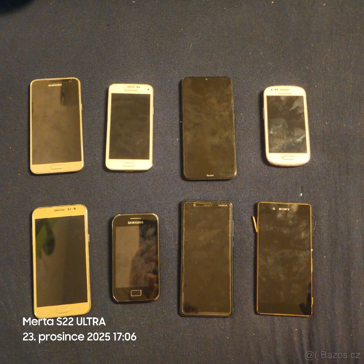 Prodám mix mobilů - 2