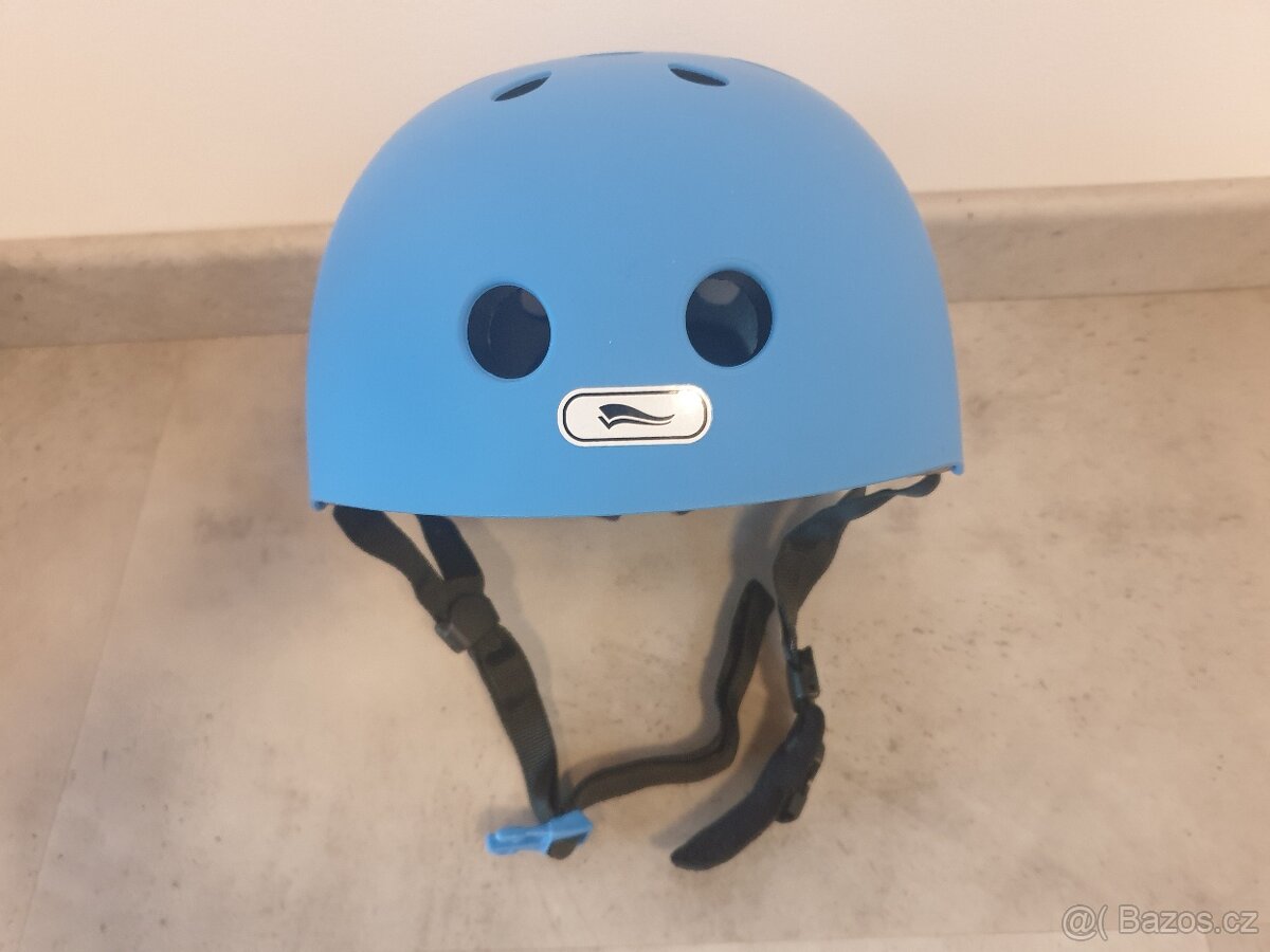 Dětská helma - NOVÁ vel. XS/S - 2