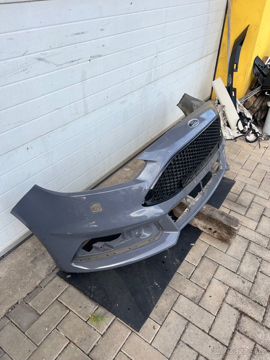 Ford focus St naraznik - 2