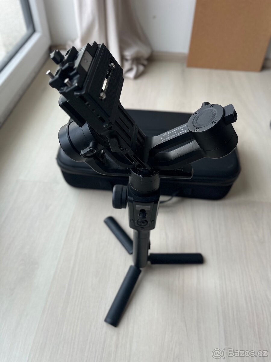 Prodám gimbal Moza Air 2 (v02) - 2