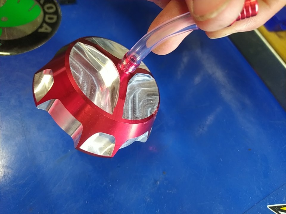 Víčko nádrže 48mm - 2