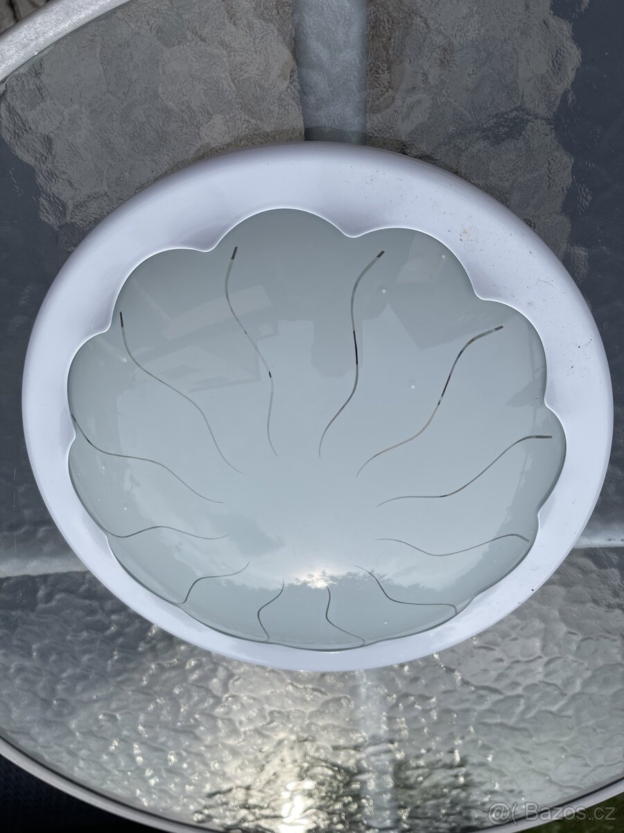 Svitidlo na strop/zed - 2