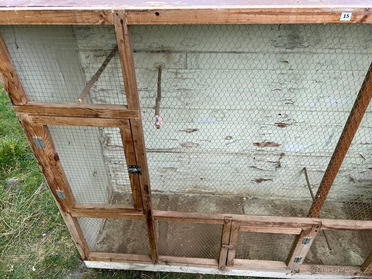 Dřevěná klec pro papušky - 2