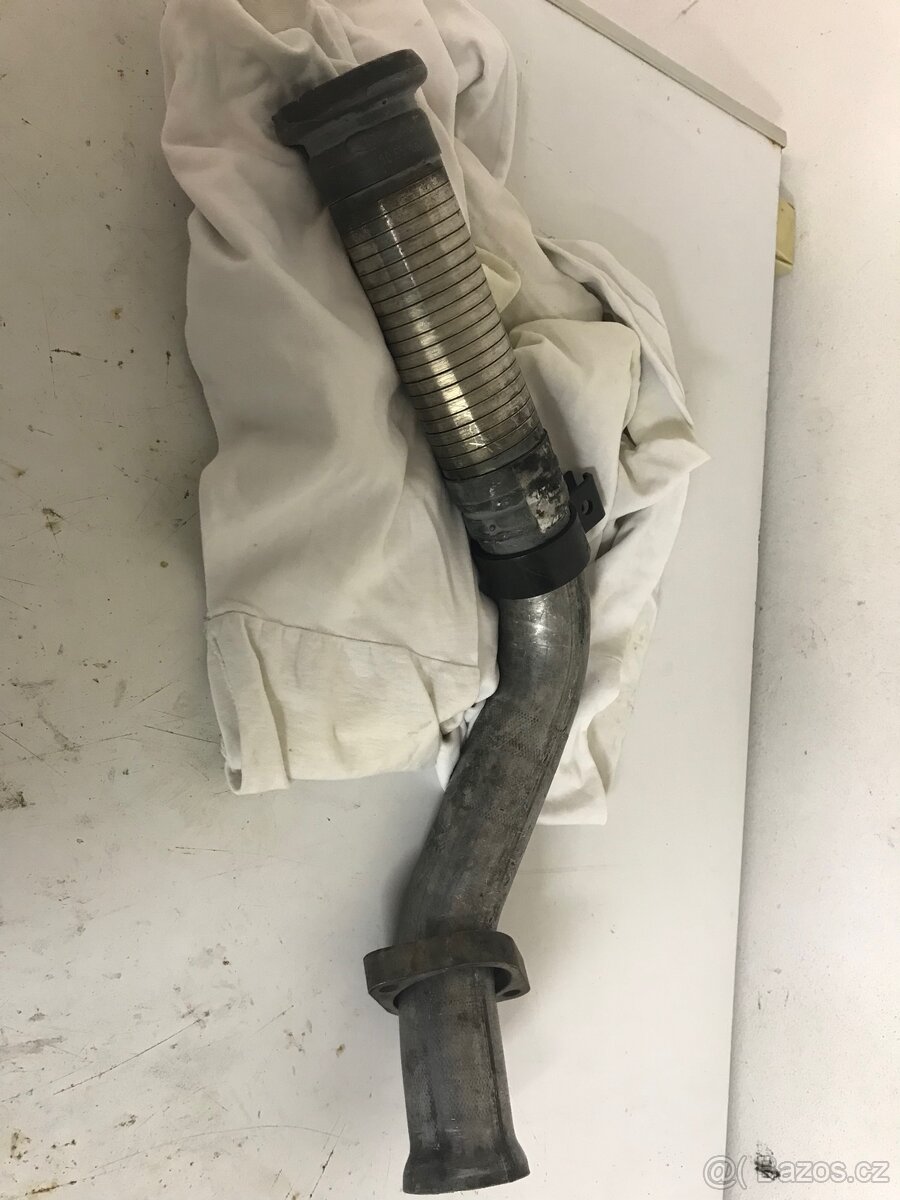 Mercedes Benz výfuk - 2