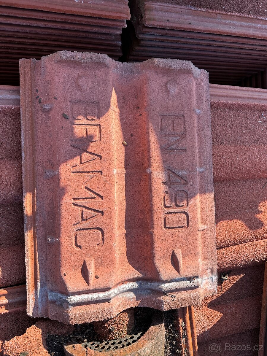 Střešní taška Bramac, červená - 2