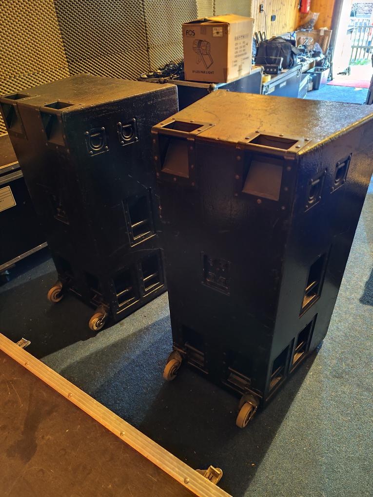 Prodám 2 reproboxy (EV, JBL) - 2