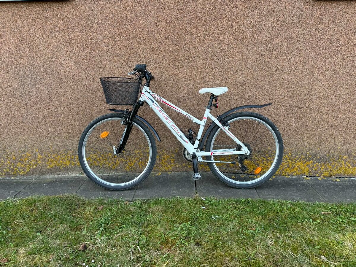 Dívčí kolo Leader Fox Maxim 26 - 2