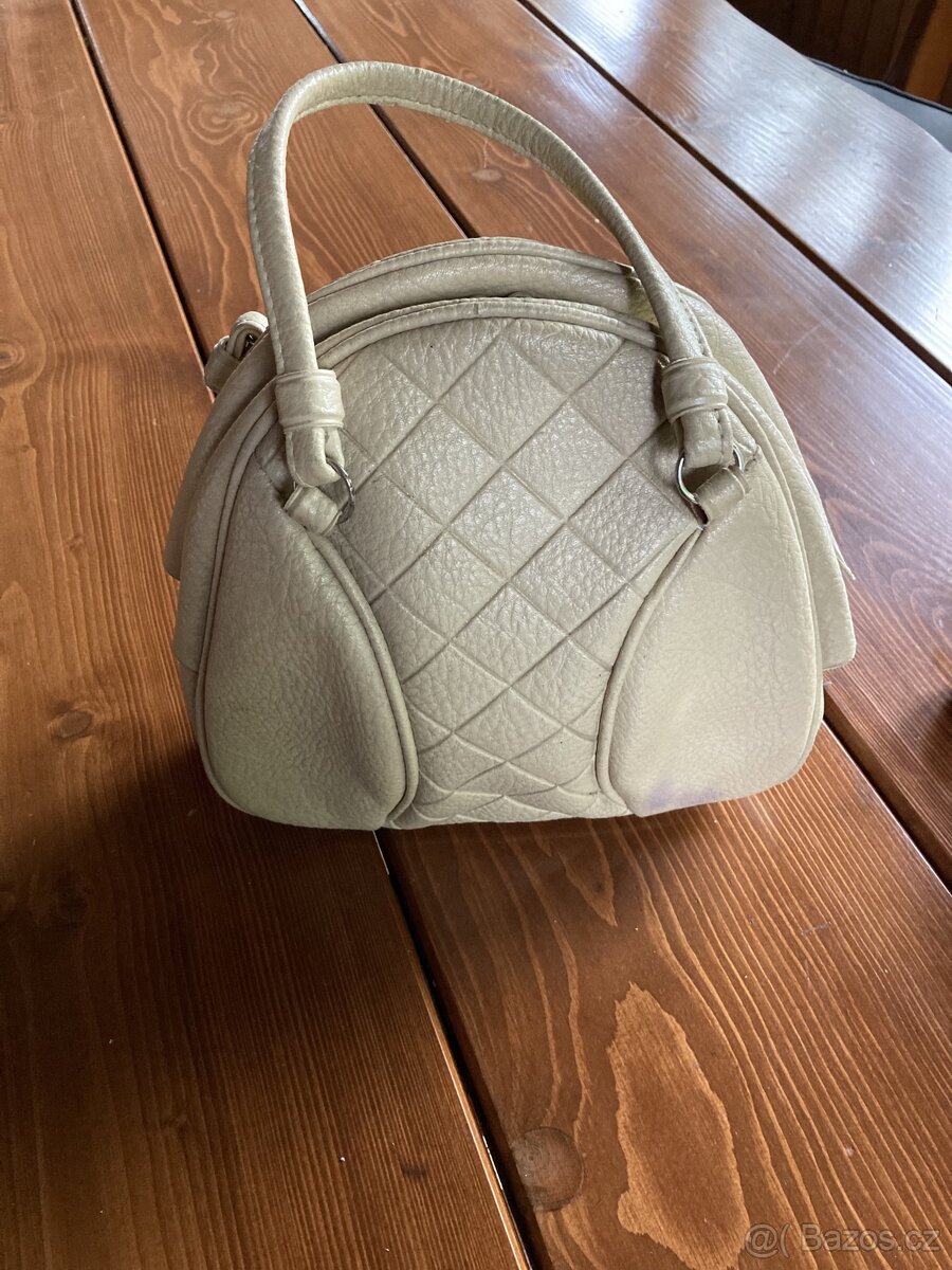 Kabelka z 1984 roku - 2