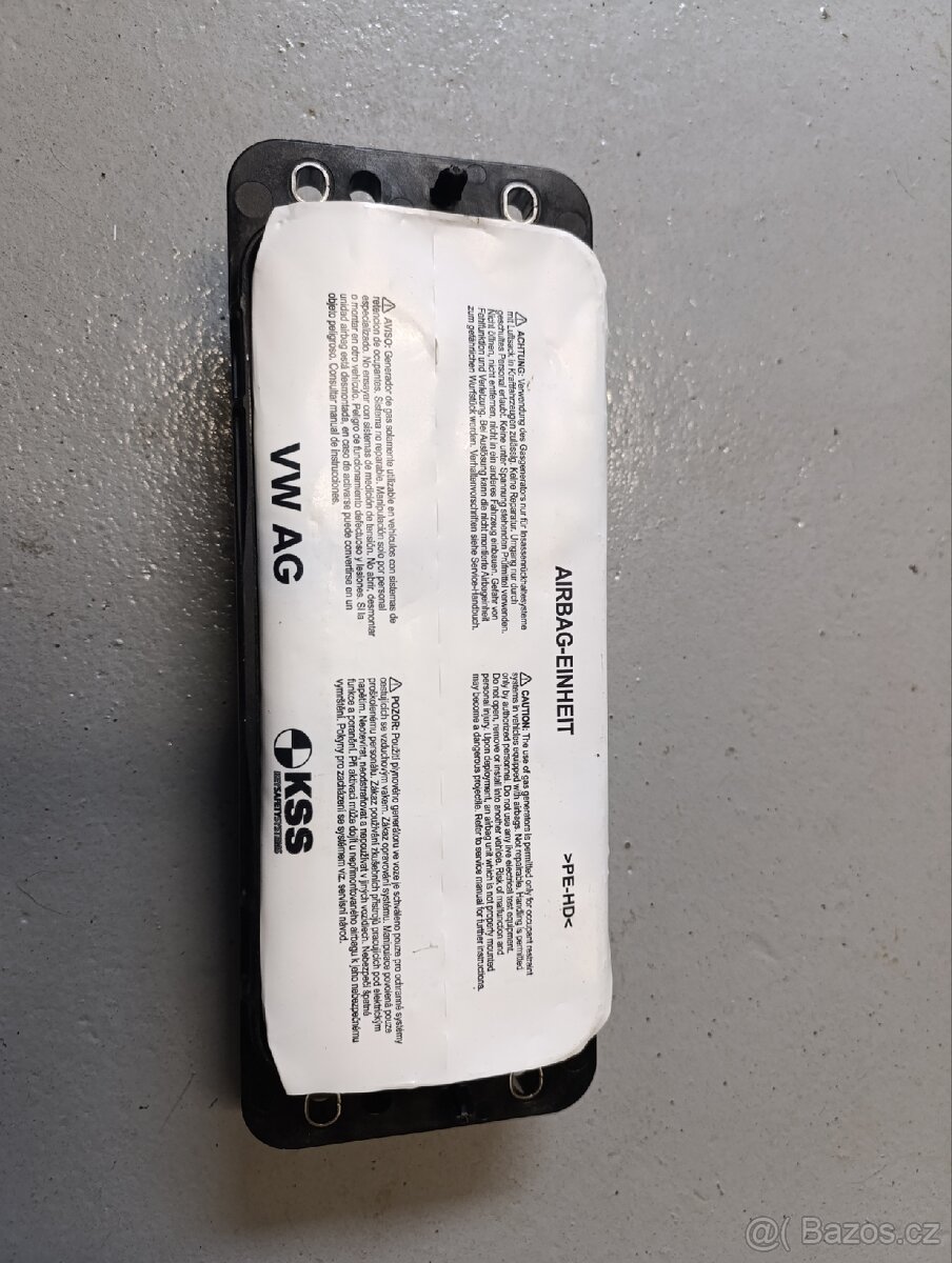 Airbag spolujezdce - 2