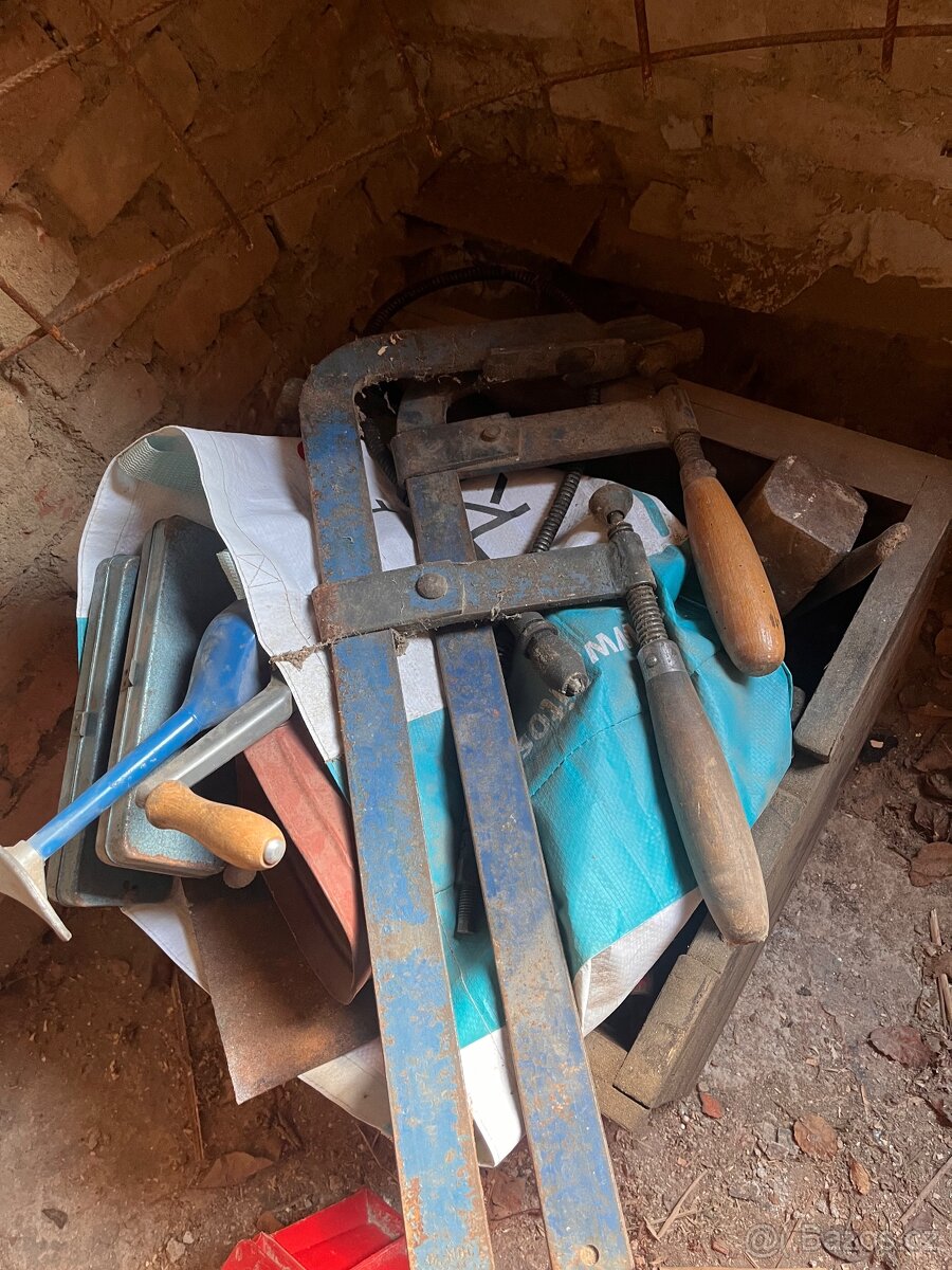 Staré nářadí - 2