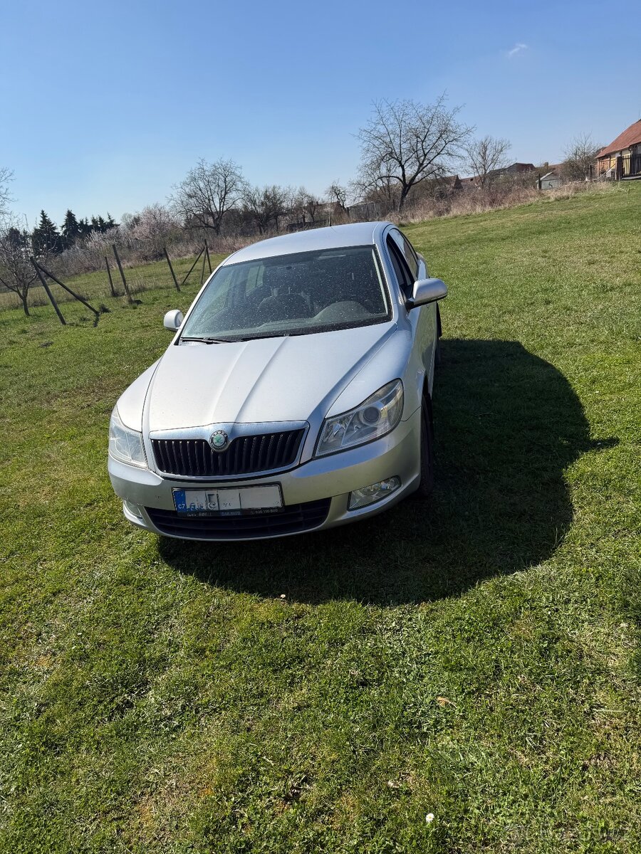 Škoda Octavi 2 - 2