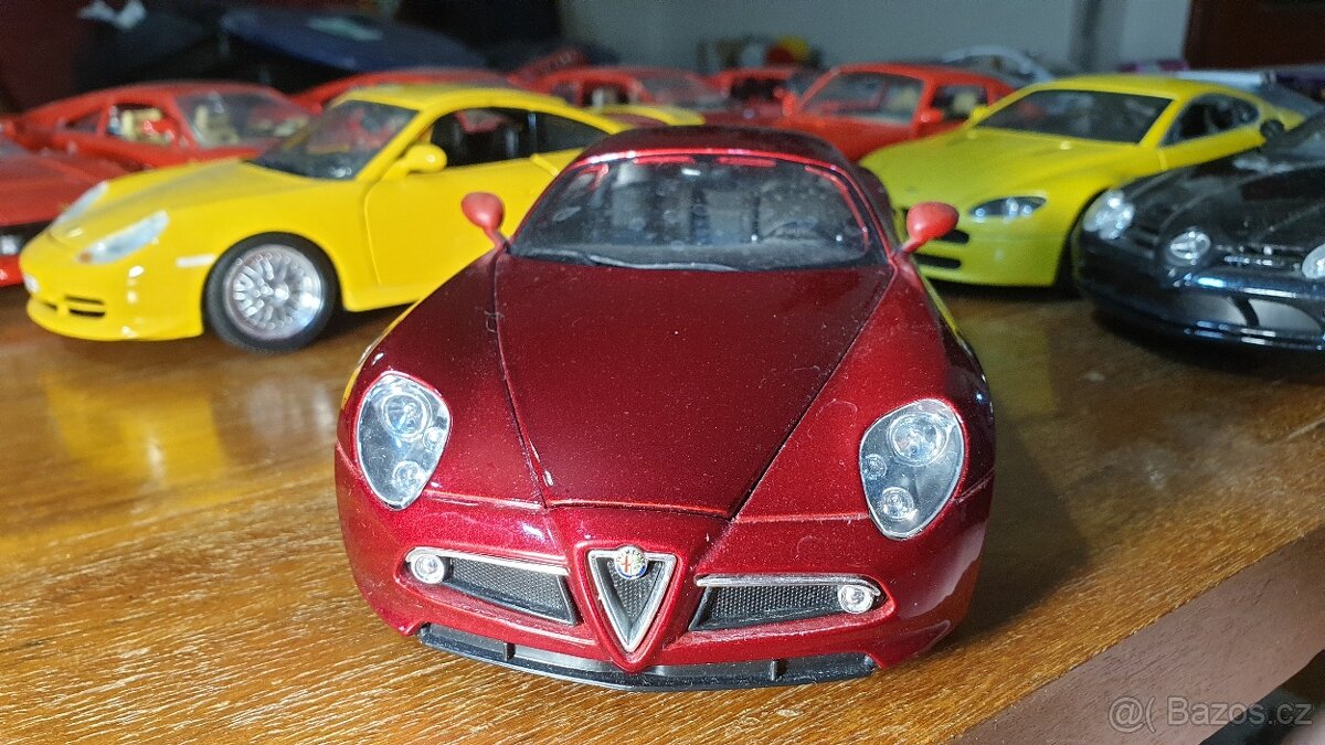 Alfa Romeo 8C 1:18 - 2