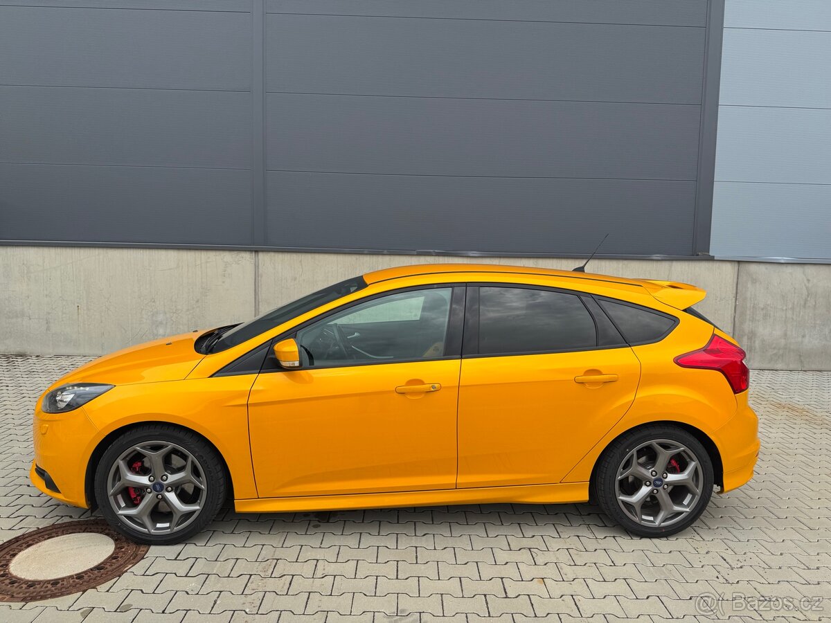 Ford Focus ST250 - 2