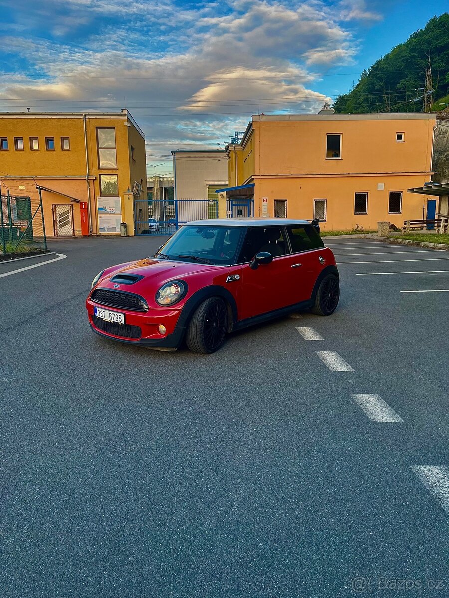MINICOOPER S R56 160kw - 2