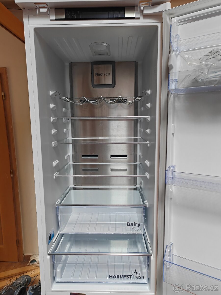 Beko Fridge Freezer - 2