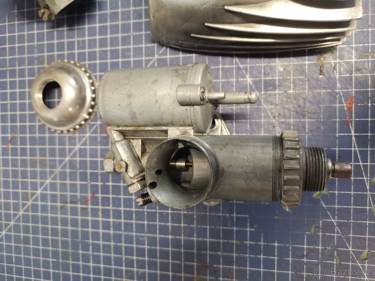 Jawa 250 kyvačka karburátor - 2