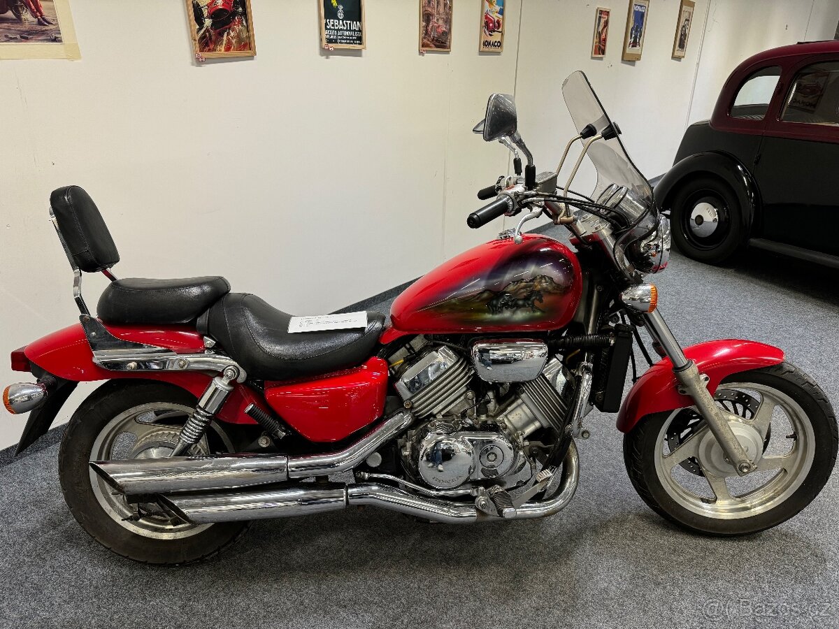 Honda magna 750 - 2