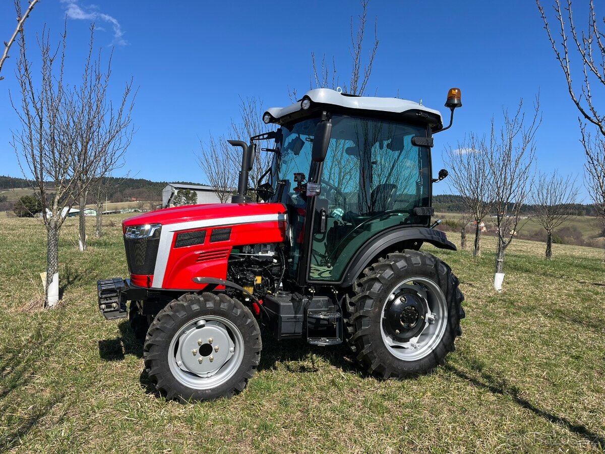 Traktor SAILLONG TE504C - 2