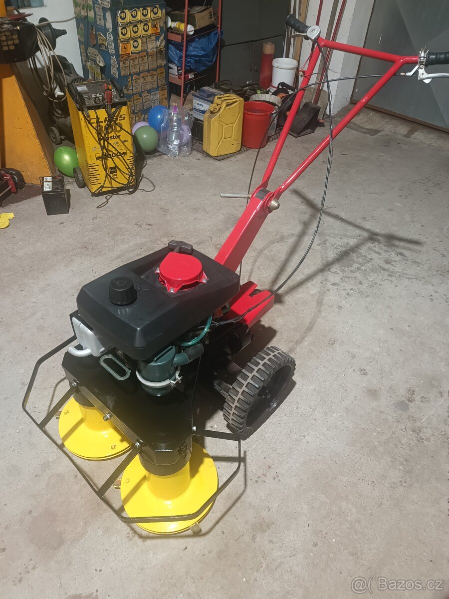 Dvoububnová sekačka VARI BDR 700 - 2