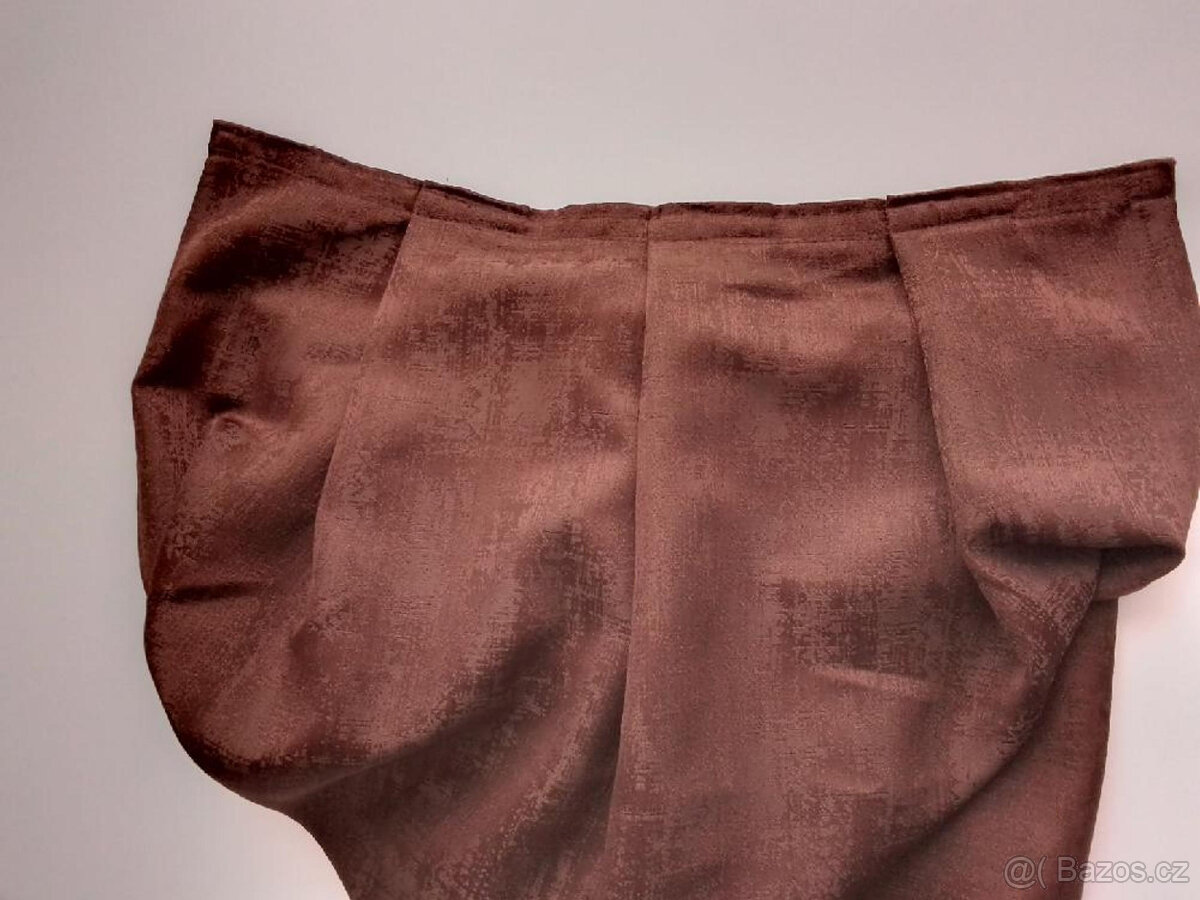 HNĚDÉ BOČNÍ ZÁVĚSY - 2 KS- sleva - 2