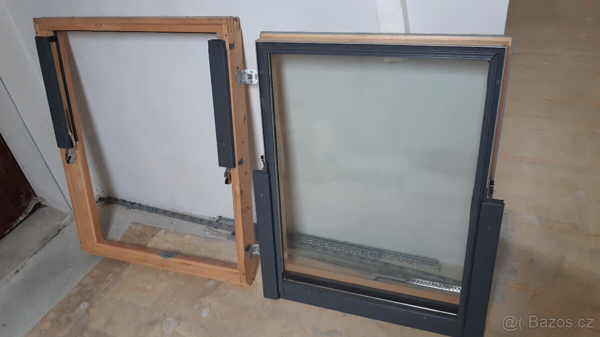 Dřevěné střešní okno - 2