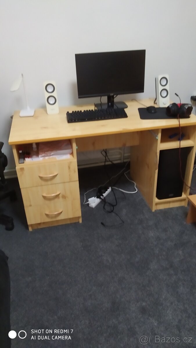 Psací stůl - 2