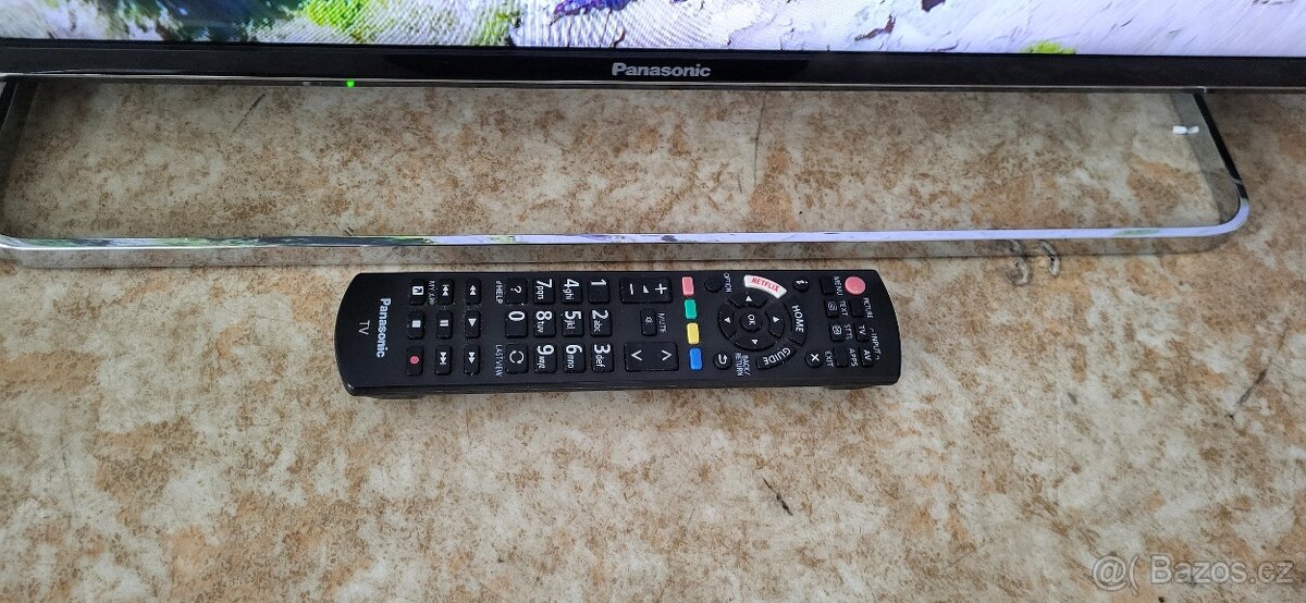 Prodám Smart LED TV Panasonic 40" 100cm DVB-T2 - 2