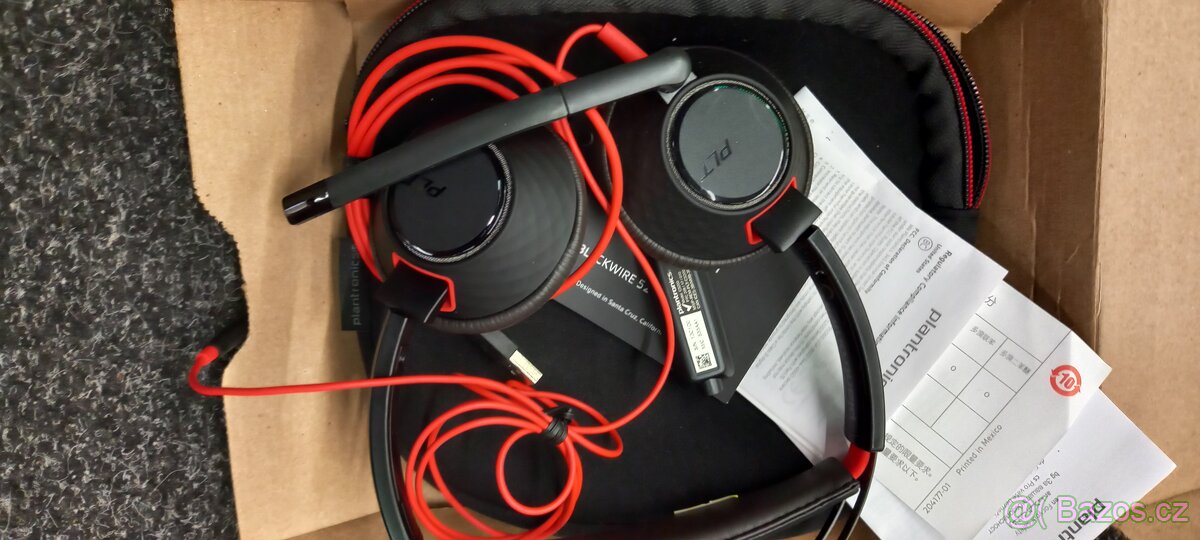 Sluchátka s mikrofonem - 2