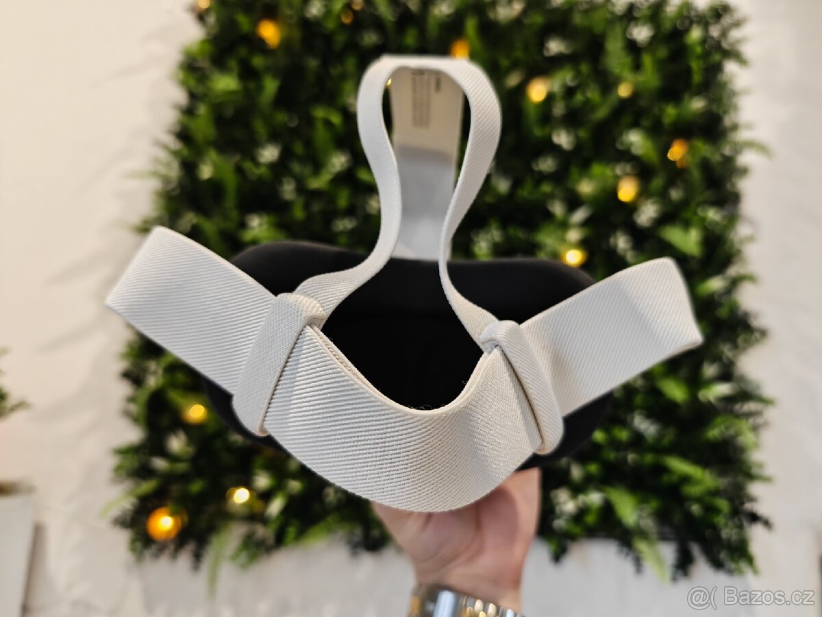 Oculus Quest 3s 128GB + Cestovní brašna - 2