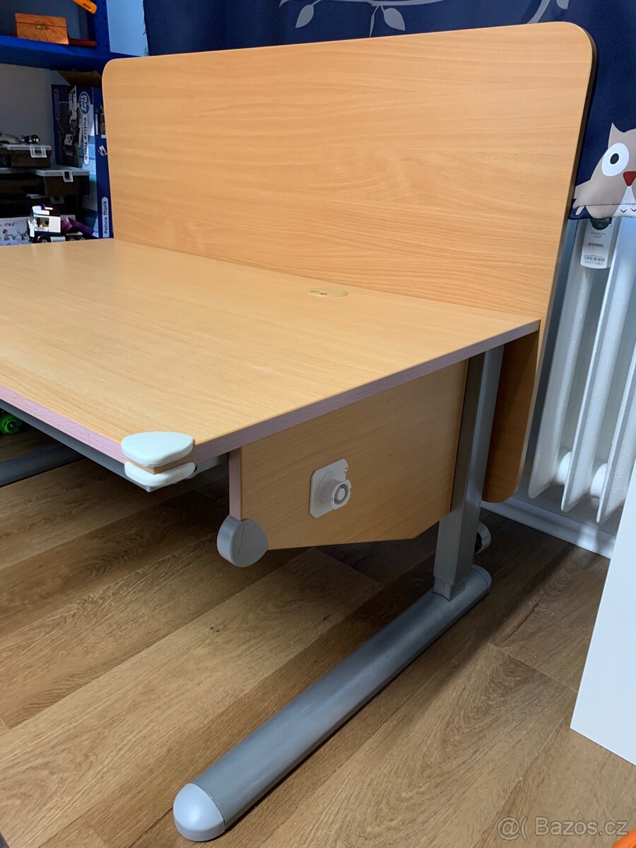 Dětský polohovatelný stůl - 2