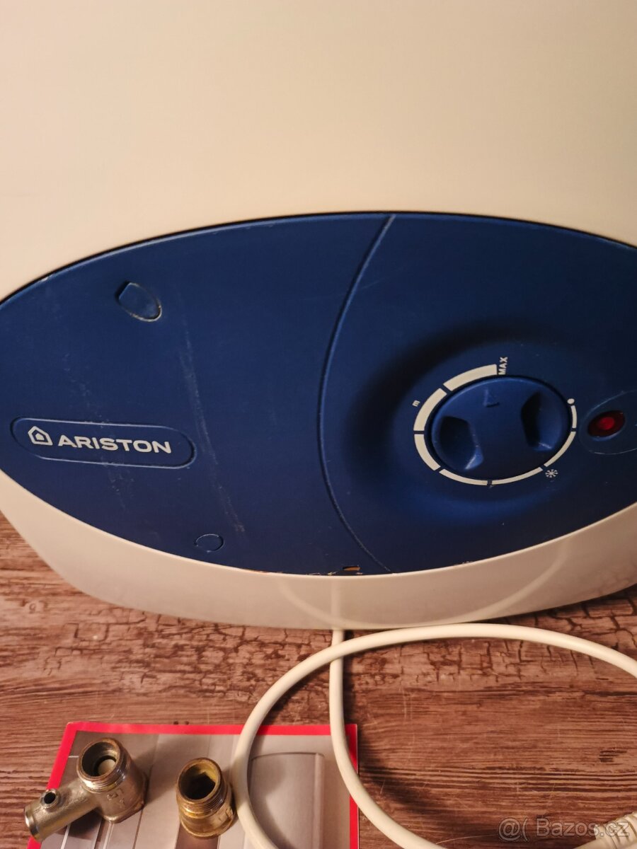 Ariston Shape elektrický bojler,krabice, návod a příslušenst - 2