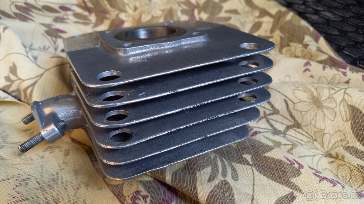 Simson originál DDR válec zachovalý včetně pistu - 2