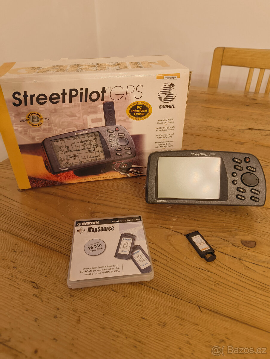 Garmin StreetPilot GPS (1999) - 2