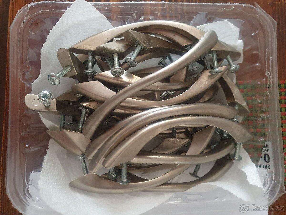 nerezova madla (úchyt) - 2