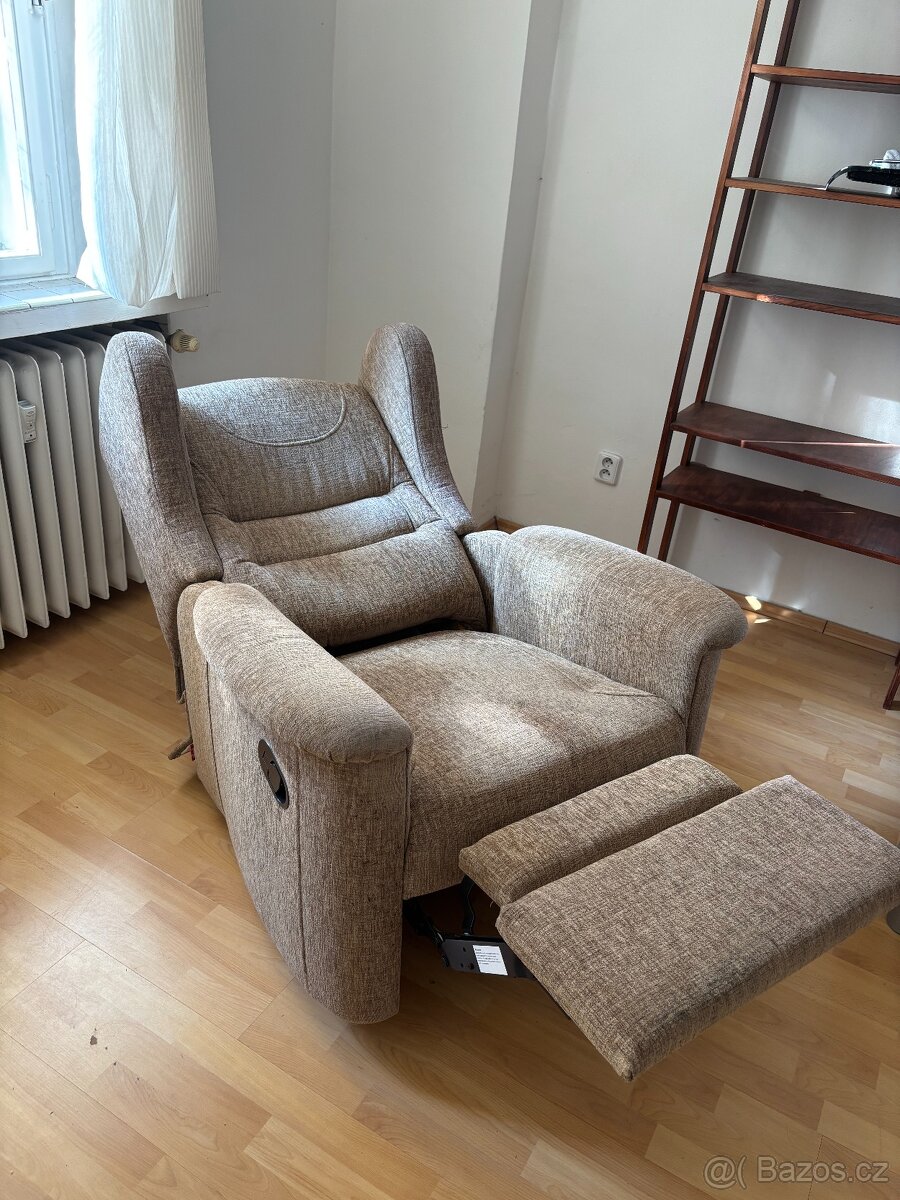 Křeslo ušák polohovací - 2