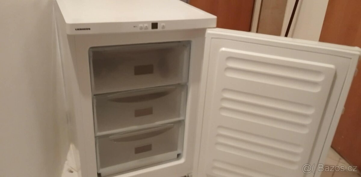 Šuplíkopvý mrazák - 2