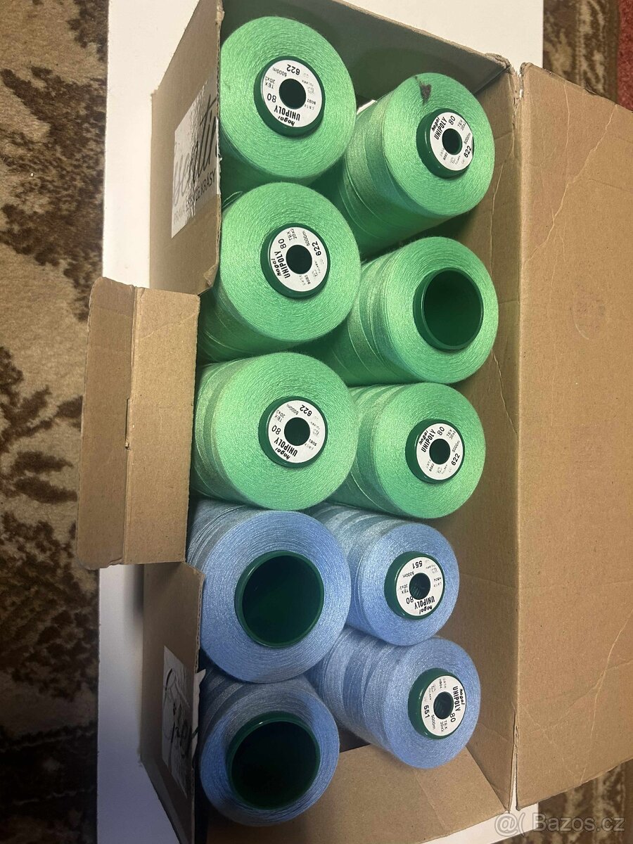 šicí nitě, nitě na overlock - 2