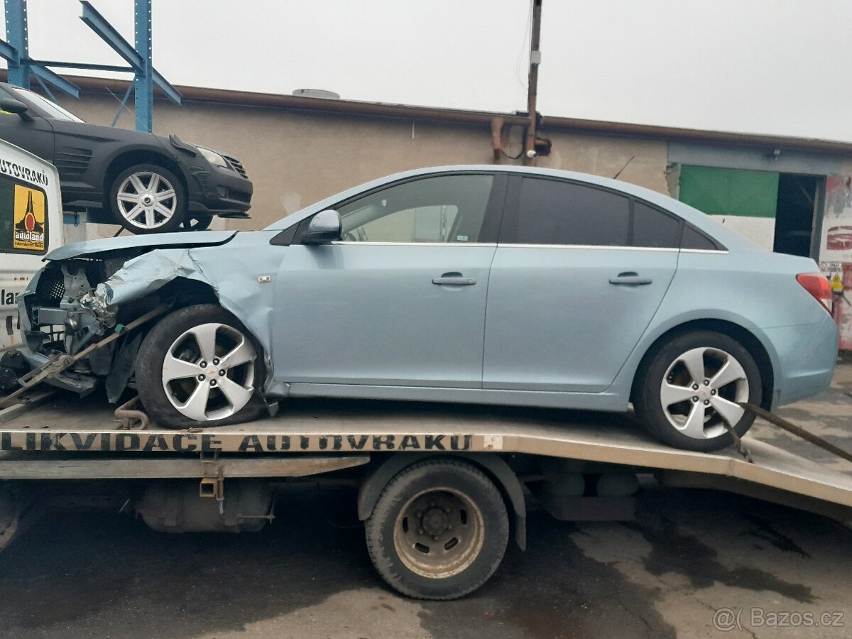 Chevrolet Cruze 1.8 - 2