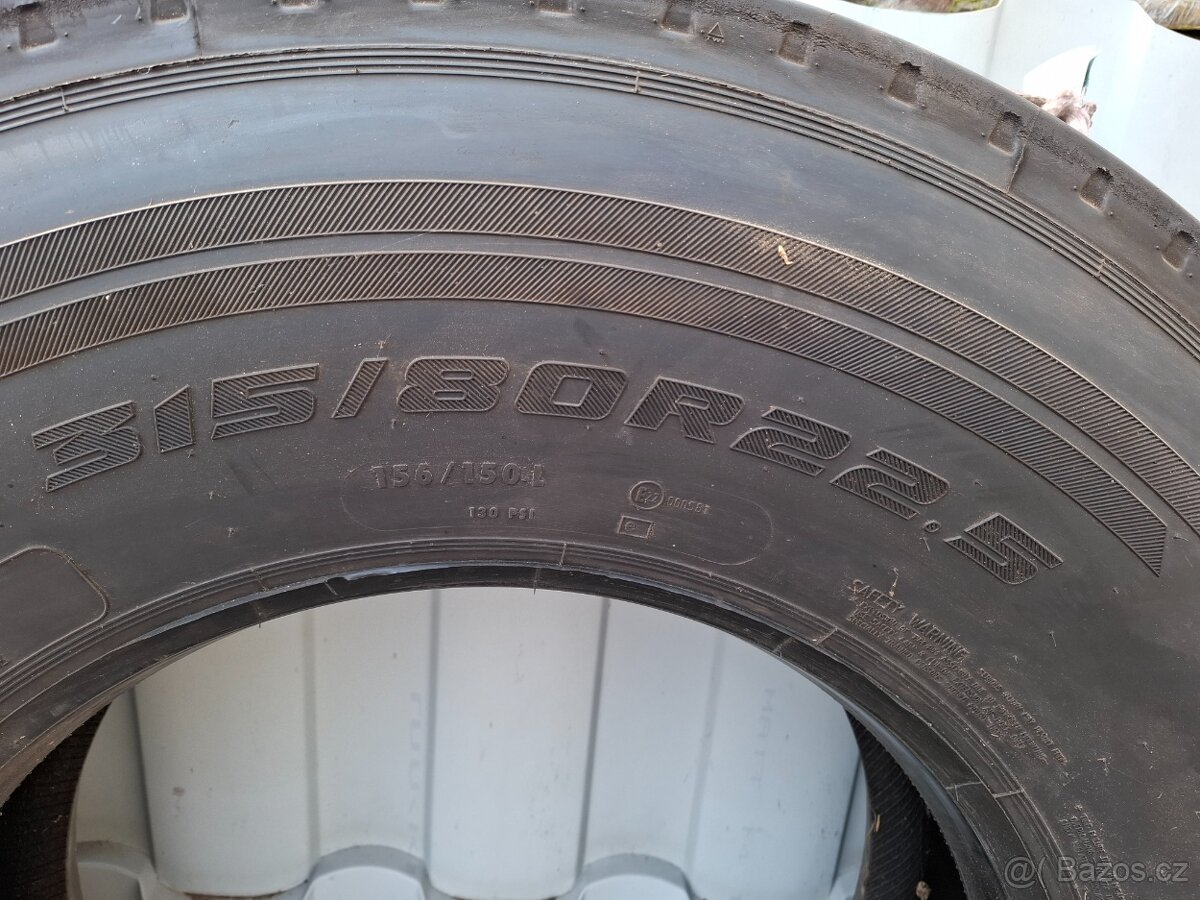 Pneu 315/80/R22,5 - 2